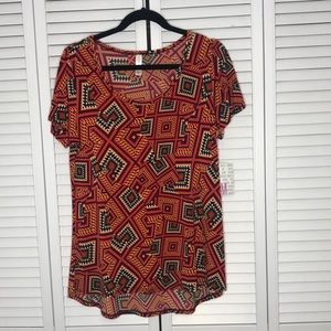 W#33 LuLaRoe Classic T Size: M